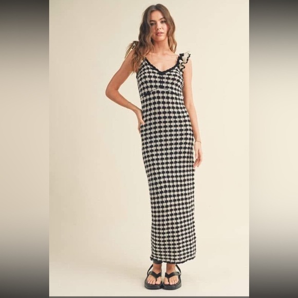 NWT Miou Muse Black and White Crochet Midi Dress - Picture 2 of 10